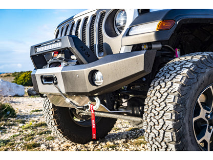 Pare-choc Avant acier Wrangler JL platine treuil intégrée banane longue N4-Offroad sur Xperts4x4 Accessoires 4x4 Off-Road