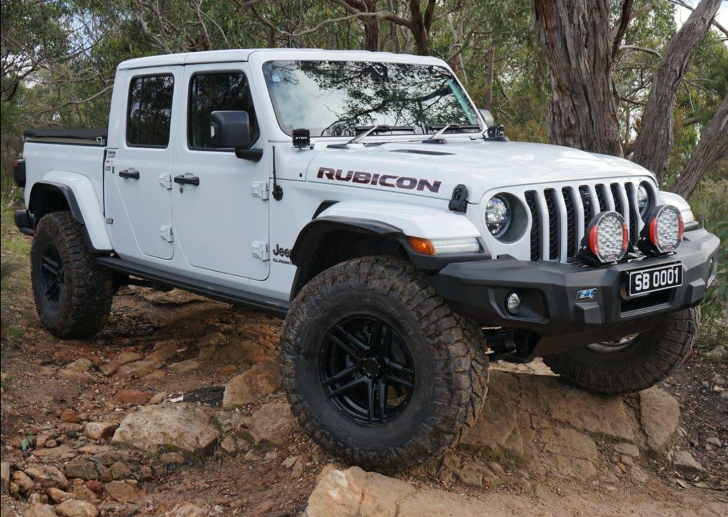 Pare-choc Avant ARB StealthBar Jeep JL & JT Homologué Europe sur Xperts4x4 Accessoires 4x4 Off-Road