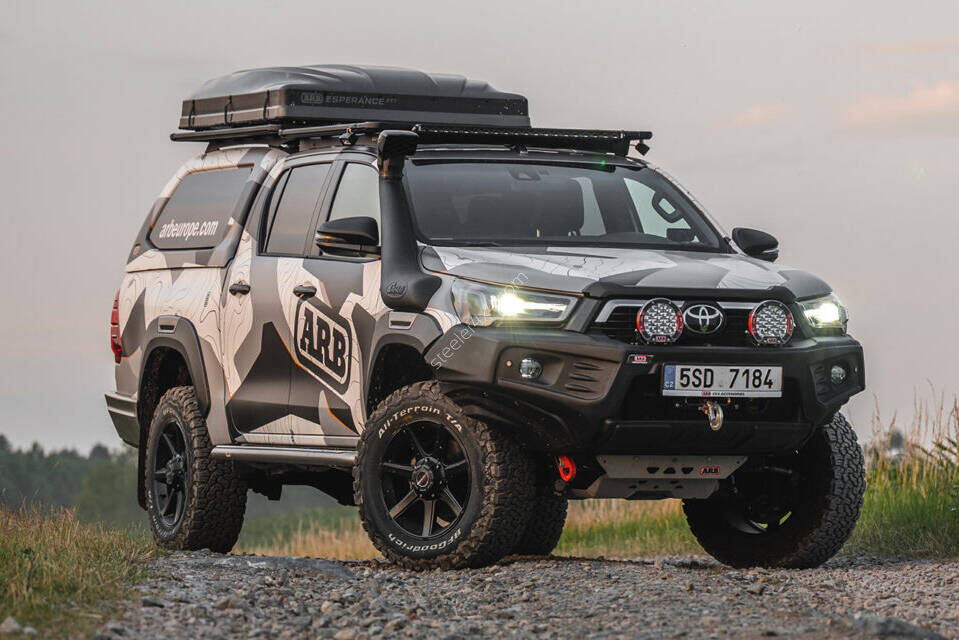 Pare-choc Toyota Hilux 2016-2020 - Stealthbar - Homologué EU sur Xperts4x4 Accessoires 4x4 Off-Road