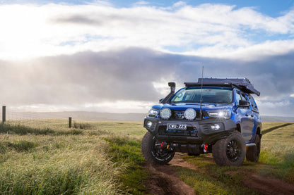 Pare-choc Toyota Hilux 2016-2020 - Stealthbar - Homologué EU sur Xperts4x4 Accessoires 4x4 Off-Road