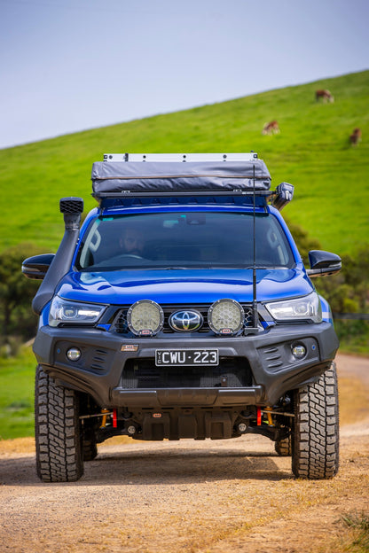 Pare-choc Toyota Hilux 2016-2020 - Stealthbar - Homologué EU sur Xperts4x4 Accessoires 4x4 Off-Road