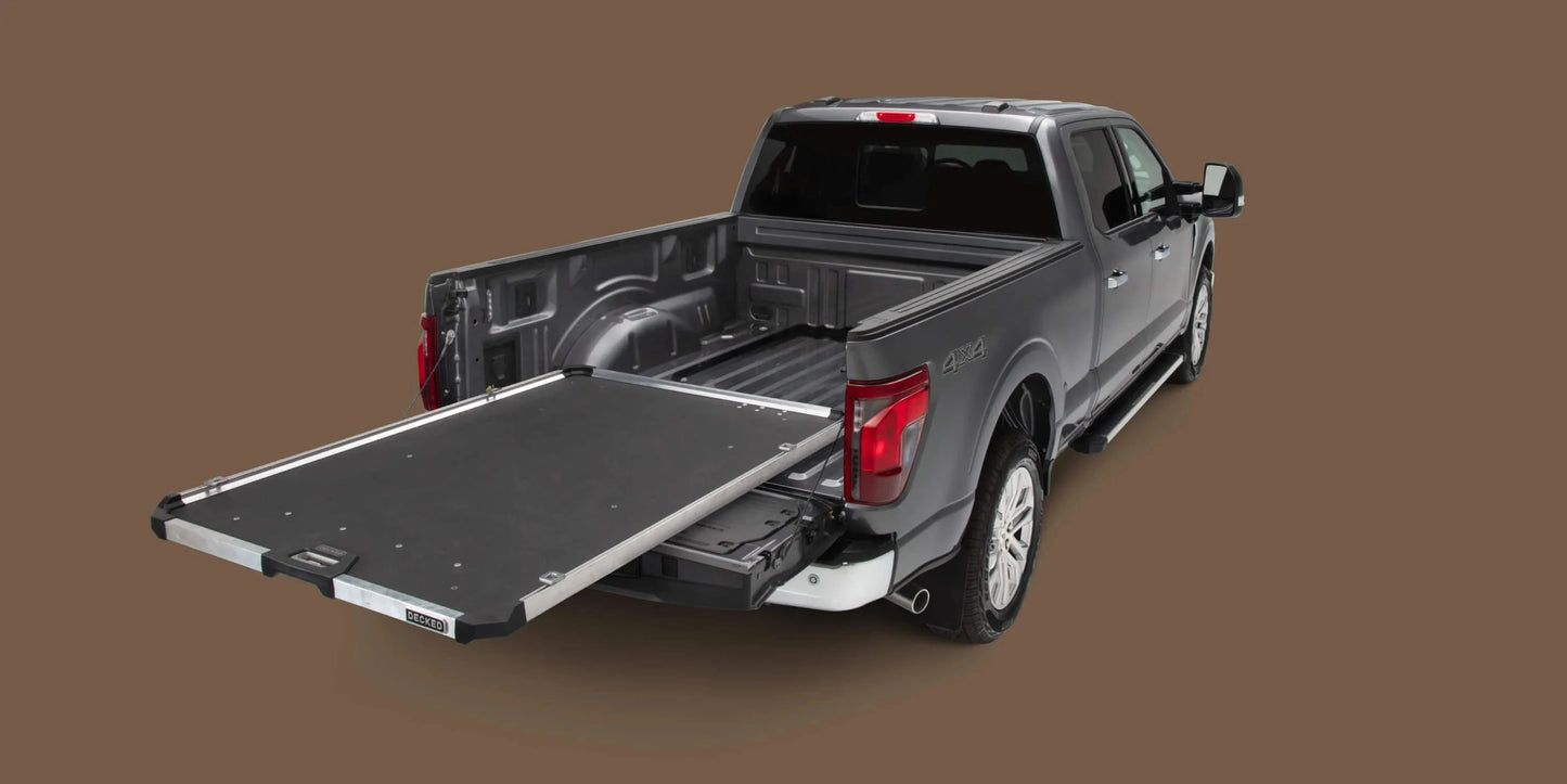 Plateau Coulissant DECKED CargoGlide 1000 - 1850x1240mm sur Xperts4x4 Accessoires 4x4 Off-Road