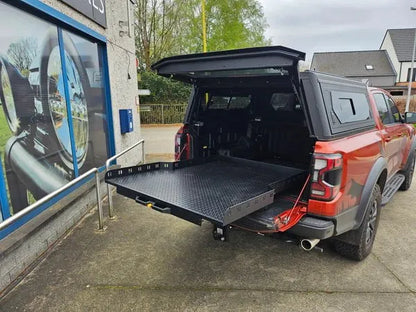 Plateau Coulissant RUUUD Toyota Hilux REVO 2016 a Present Double Cab (Sans Perçage) sur Xperts4x4 Accessoires 4x4 Off-Road