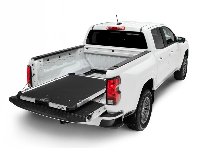 Plateau Coulissant - Toyota Hilux 2016+ | Plateau de Chargement CargoGlide | DECKED sur Xperts4x4 Accessoires 4x4 Off-Road