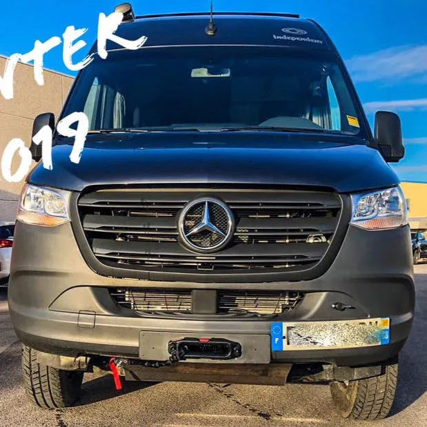 Platine de Treuil Mercedes Sprinter W906/W907 2006-22 (Avec Double Ventilateur) sur Xperts4x4 Accessoires 4x4 Off-Road
