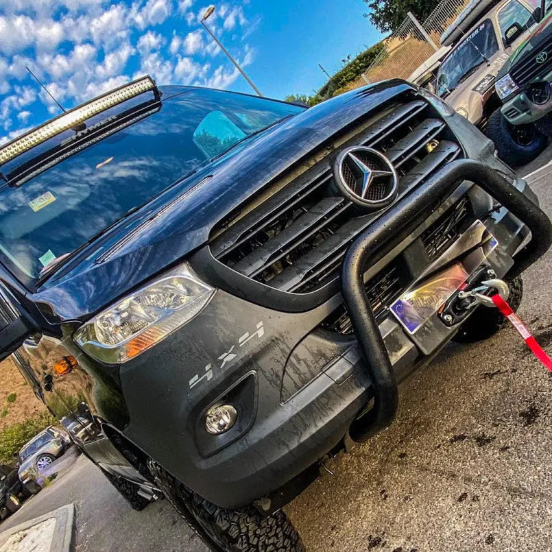 Platine de Treuil Mercedes Sprinter W906/W907 Avant 2022 - sur Pare-choc d’Origine sur Xperts4x4 Accessoires 4x4 Off-Road