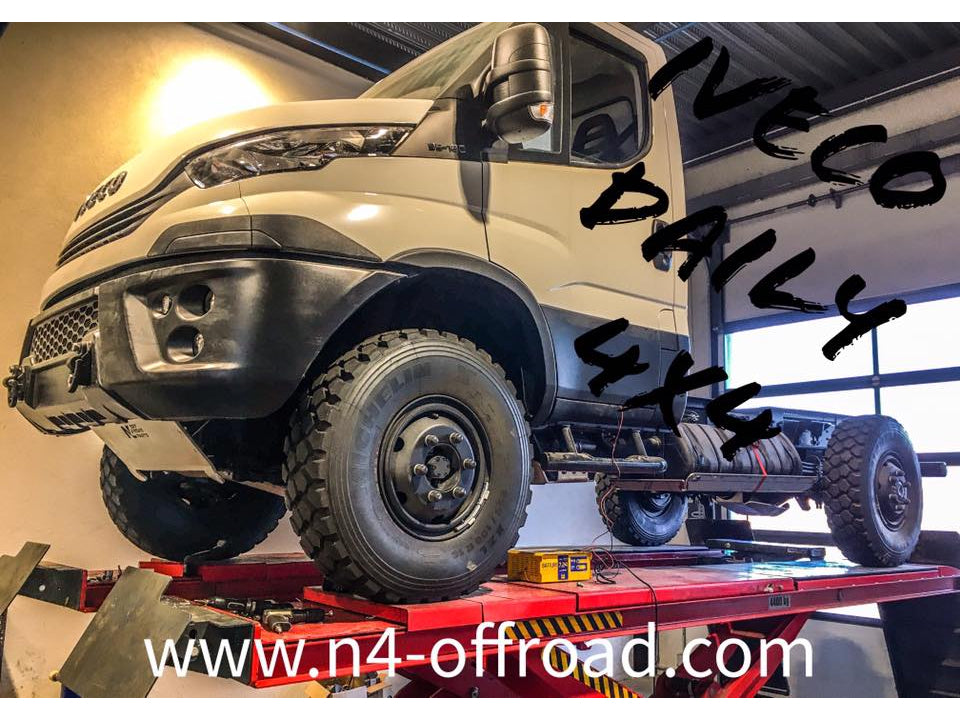 Ski de protection avant en aluminium de 10mm pour Iveco Daily 3 4x4 phase 2 après 2019 N4-Offroad sur Xperts4x4 Accessoires 4x4 Off-Road