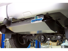 Réservoir supplémentaire LRA 170L Toyota Land Cruiser VDJ200 UZJ200 UZJ202 sur Xperts4x4 Accessoires 4x4 Off-Road