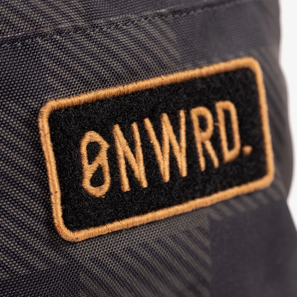 Organiseur d'Appuie-Tête ONWRD Daily Driver sur Xperts4x4 Accessoires 4x4 Off-Road