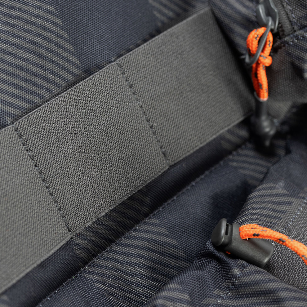 Organiseur de Siège ONWRD Daily Driver sur Xperts4x4 Accessoires 4x4 Off-Road