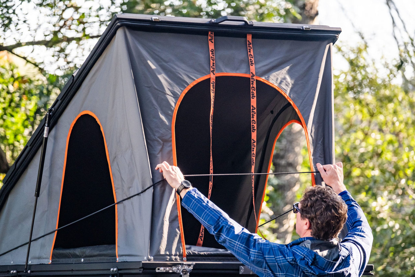 Tente de Toit Alu-Cab LT-50 LightWeight - ADVENTURER PACK sur Xperts4x4 Accessoires 4x4 Off-Road