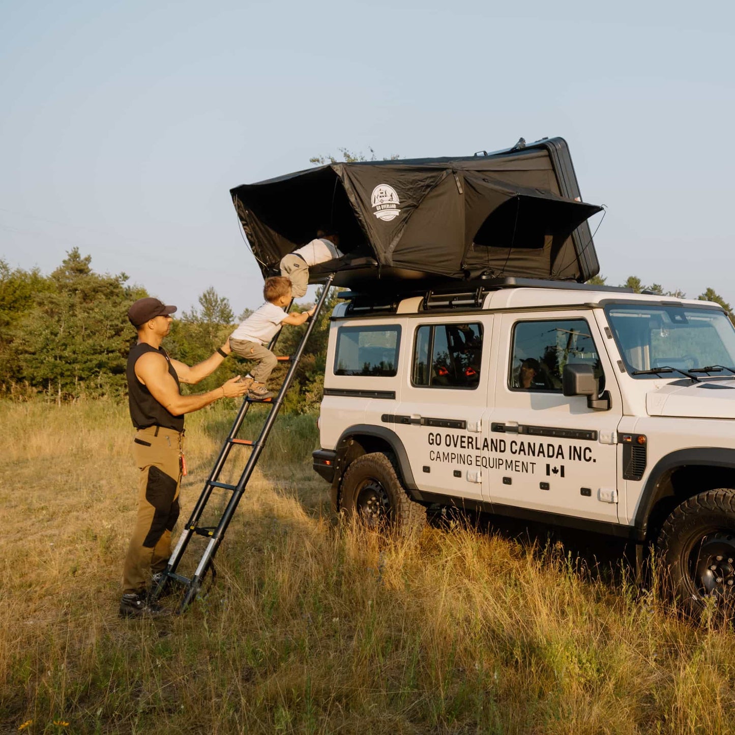 Tente de Toit Expedition L – Go Overland Canada - 3/4 Places sur Xperts4x4 Accessoires 4x4 Off-Road