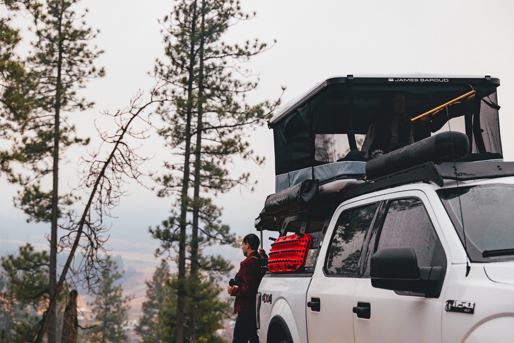 Tente de Toit James Baroud ODYSSEY L - Confort 360° & Haute Qualité sur Xperts4x4 Accessoires 4x4 Off-Road