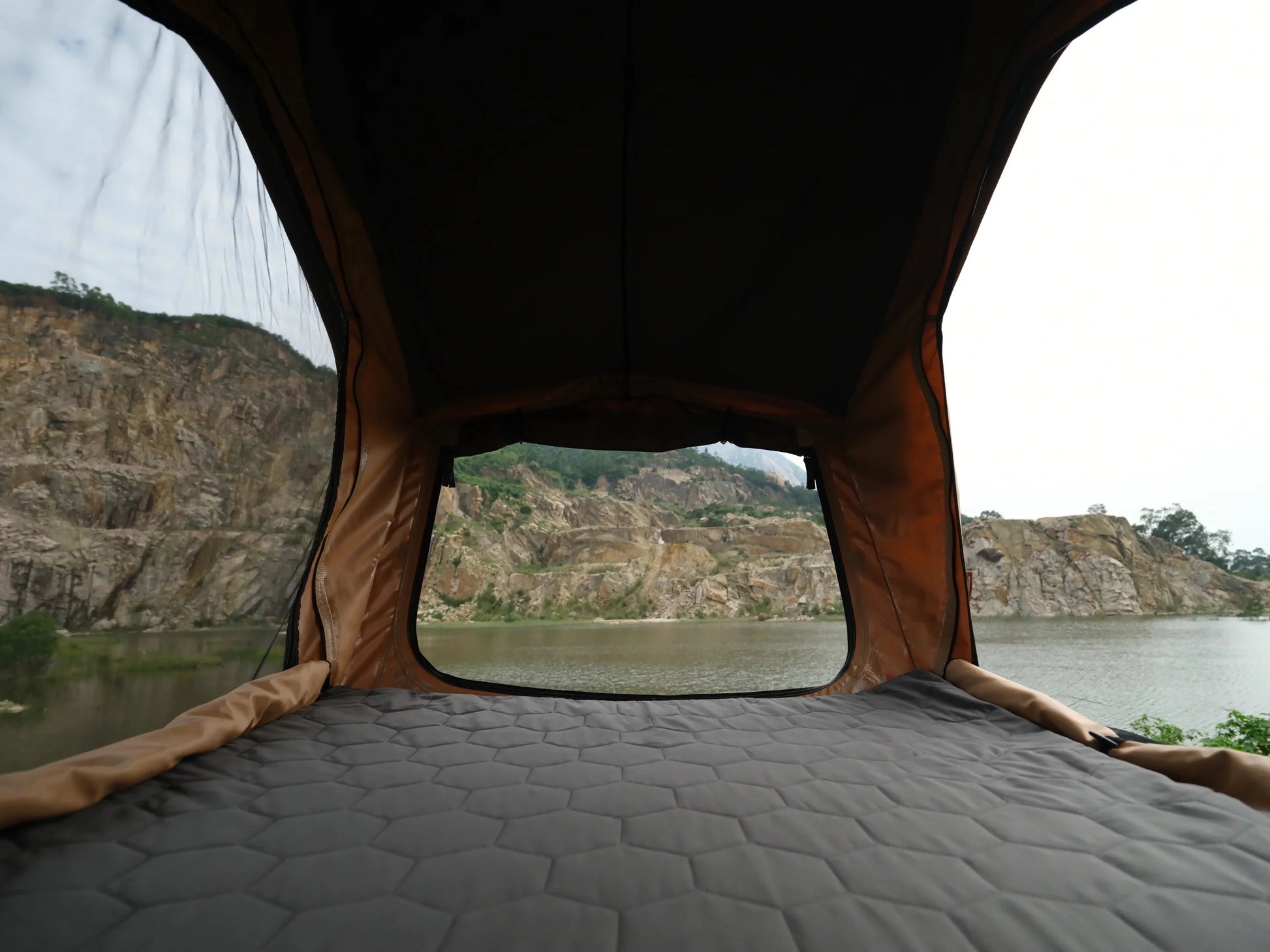 Tente de Toit WildLand | Bush Cruiser 120 V2 | 2 Places sur Xperts4x4 Accessoires 4x4 Off-Road