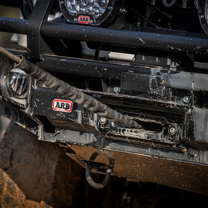 Treuil REVO MKII 4 536 kg | Câble Acier ou Synthétique - Bushranger 4x4 Gear sur Xperts4x4 Accessoires 4x4 Off-Road