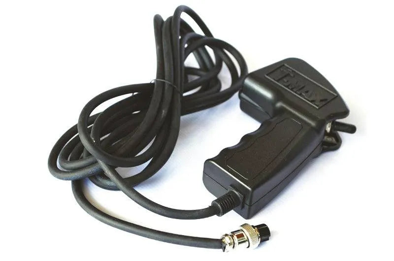 Treuil T-MAX ATW-6000 | 2720 Kg | 12V - Câble Plasma sur Xperts4x4 Accessoires 4x4 Off-Road
