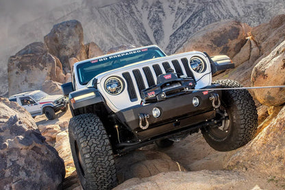 Treuil WARN VR-EVO 10S - 4.5T avec Câble Synthétique sur Xperts4x4 Accessoires 4x4 Off-Road