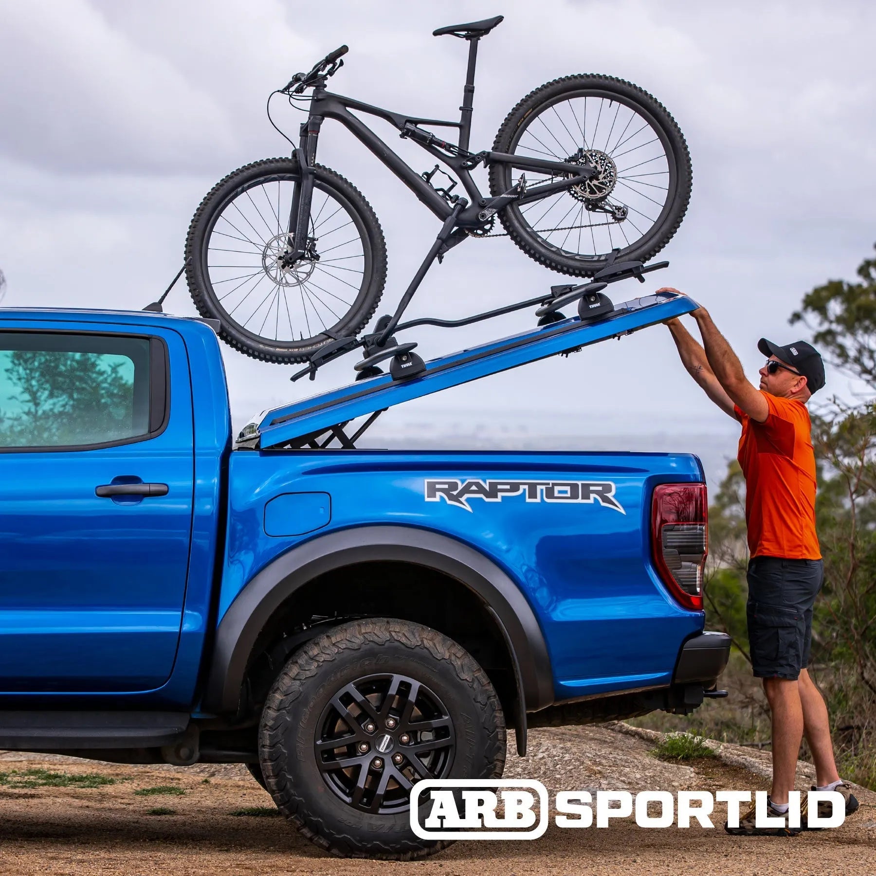 Couvre benne coffre - Sportlid V ARB + système de rails - Ford Ranger Raptor 2023+ sur Xperts4x4 Accessoires 4x4 Off-Road